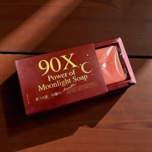 ১ পিস kem cot thai এবং ১ পিস 90X Power of Moonlight Soap ত্বকের ভেতরে জমে থাকা ময়লা, ডেড স্কিন ও ট্যান খুব ভালোভাবে পরিষ্কার করে। প্রথম ব্যবহারেই স্কিন ফ্রেশ, ক্লিন আর ব্রাইট লাগে। (২পিস ৮০০ টাকা)